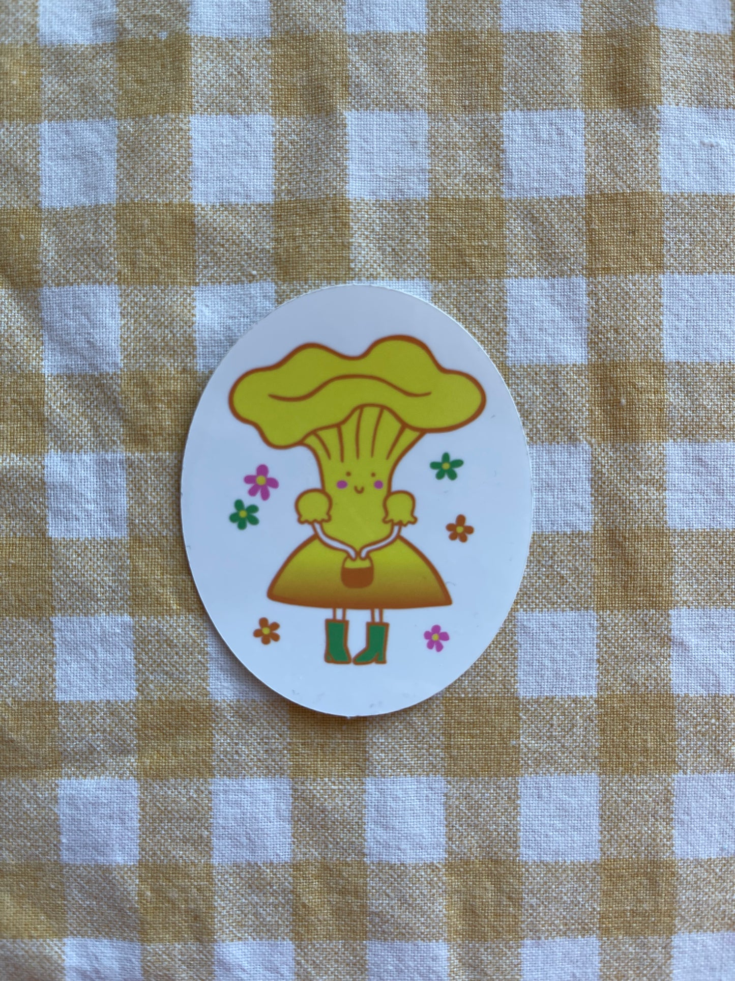 Mush sticker Chanterelle