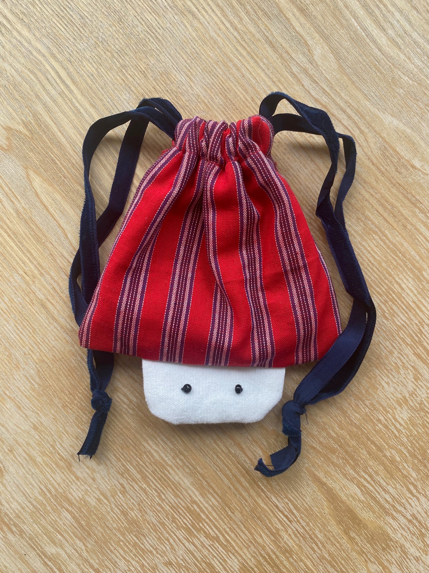 Pouch mushroom