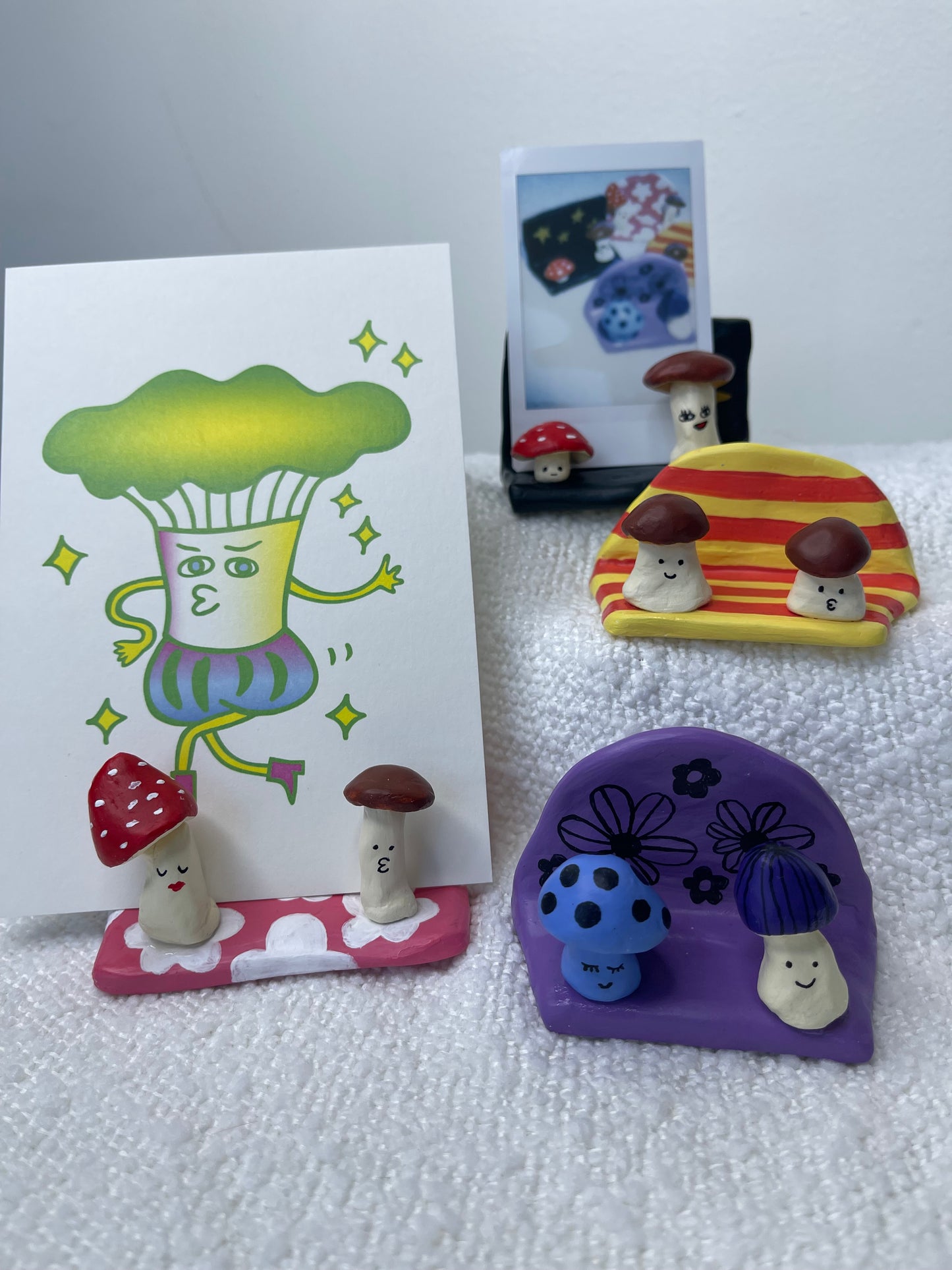 Mini Card Stand