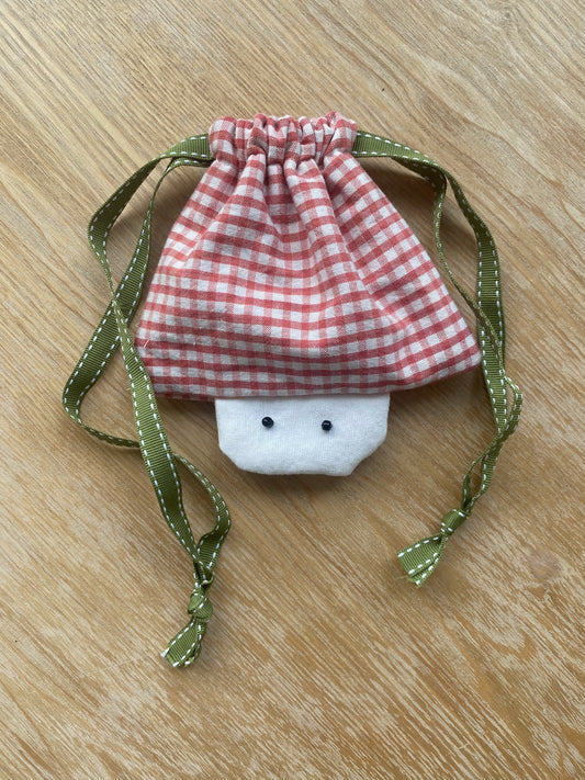 Pouch mushroom